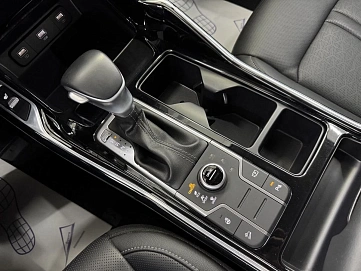 Kia Sorento, 2023г, полный привод, робот
