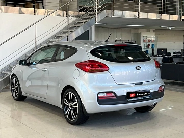 Kia Ceed, 2015г, передний привод, автомат