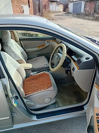 Toyota Corolla, 2004г, передний привод, автомат