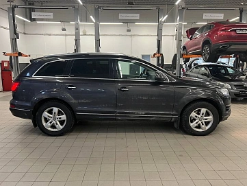 Audi Q7, 2010г, полный привод, автомат