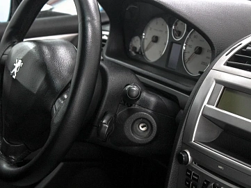 Peugeot 407, 2008г, передний привод, автомат