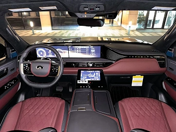 Infiniti QX80, 2025г, полный привод, автомат