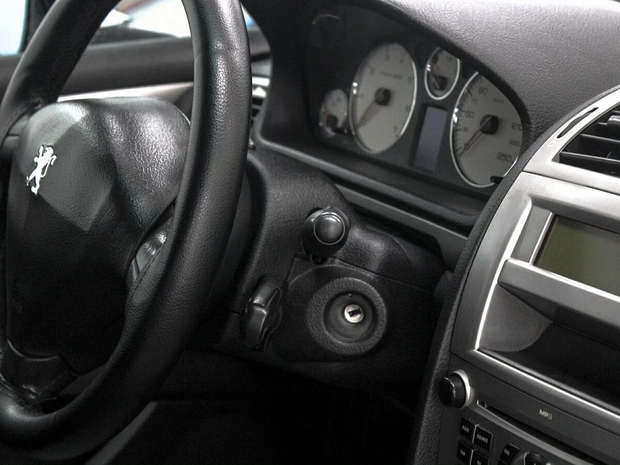 Peugeot 407, 2008г., передний привод, автомат