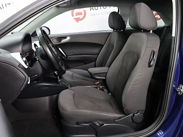 Audi A1, 2011г, передний привод, робот