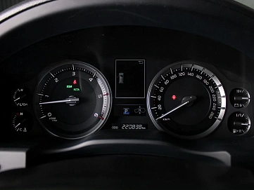 Toyota Land Cruiser, 2016г., полный привод, автомат