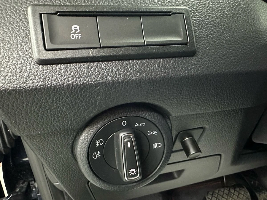 Volkswagen Multivan, 2021г., полный привод, робот