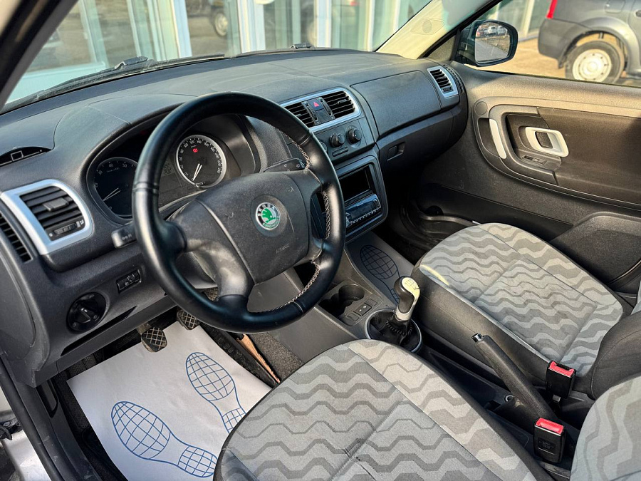 Skoda Fabia, 2009г., передний привод, механика