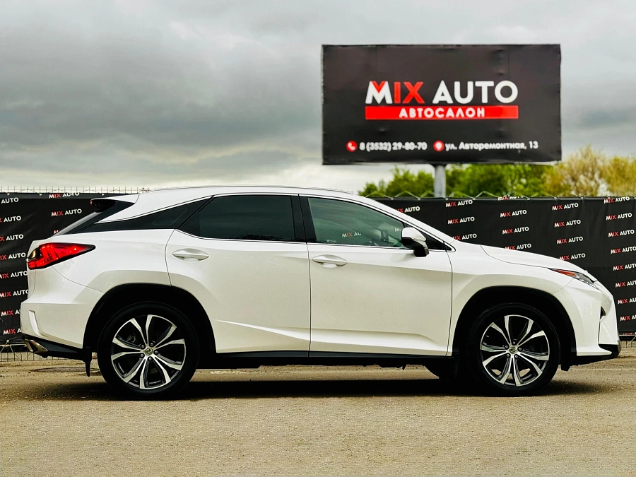 Lexus RX, 2016г., полный привод, автомат