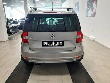 Skoda Yeti, 2016г, полный привод, робот