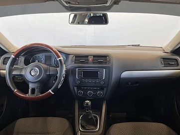 Volkswagen Jetta, 2012г., передний привод, механика