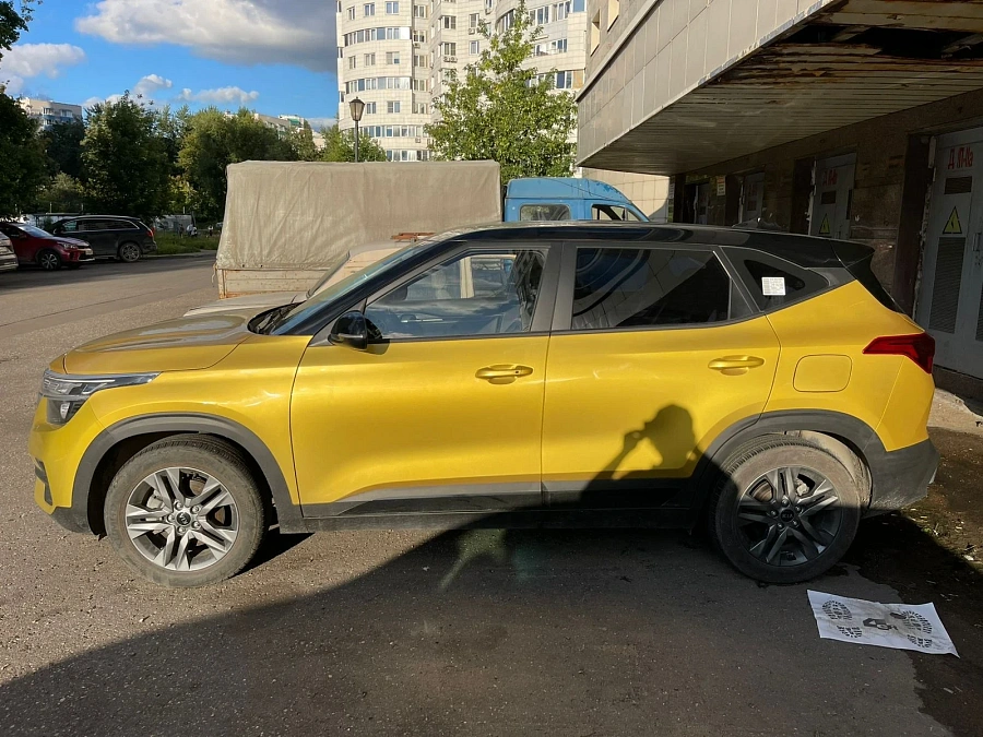 Kia Seltos, 2020г., передний привод, робот