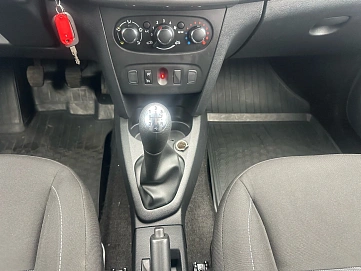 Renault , 2020г., передний привод, механика