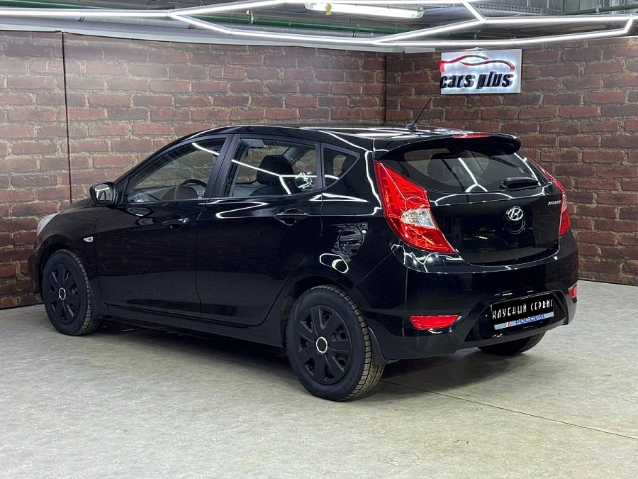 Hyundai Solaris, 2014г., передний привод, автомат