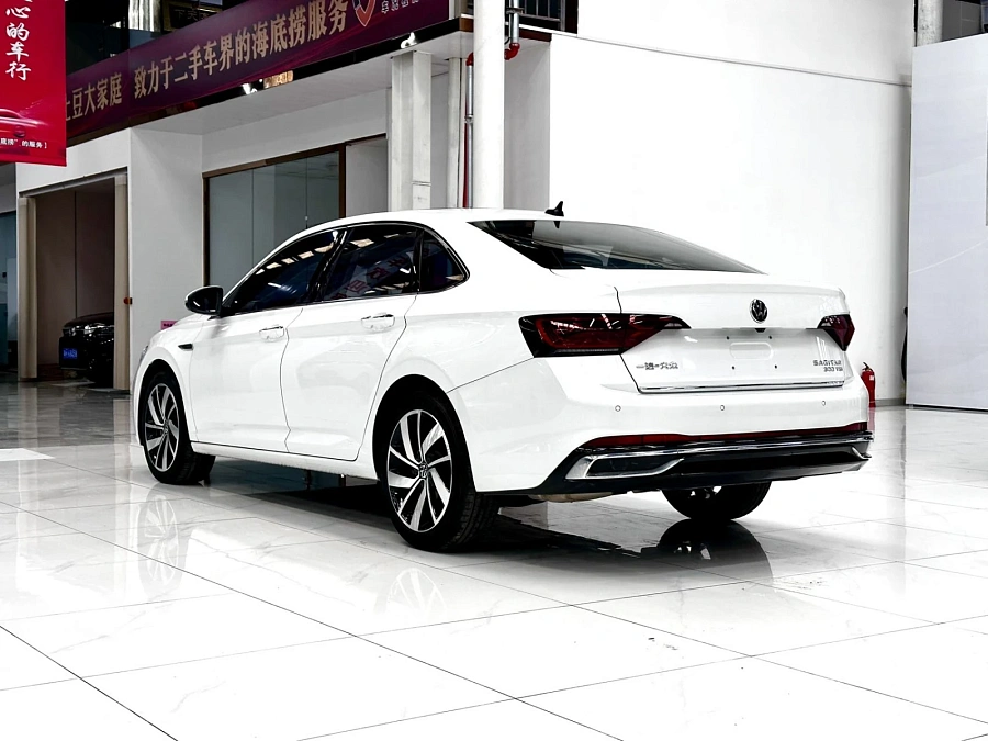 Volkswagen Jetta, 2022г., передний привод, автомат