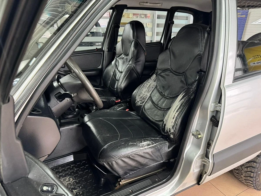Chevrolet Niva, 2007г., полный привод, механика
