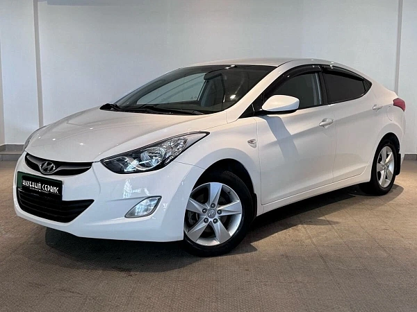 Hyundai Elantra, 2013г., передний привод, механика