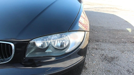 BMW 1 серии, 2008г., передний привод, автомат