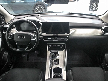 Geely Coolray, 2023г, передний привод, робот