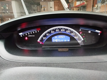 Honda Freed, 2015г, передний привод, вариатор