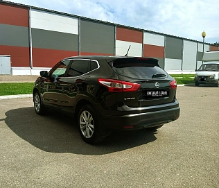 Nissan Qashqai, 2014г, передний привод, вариатор