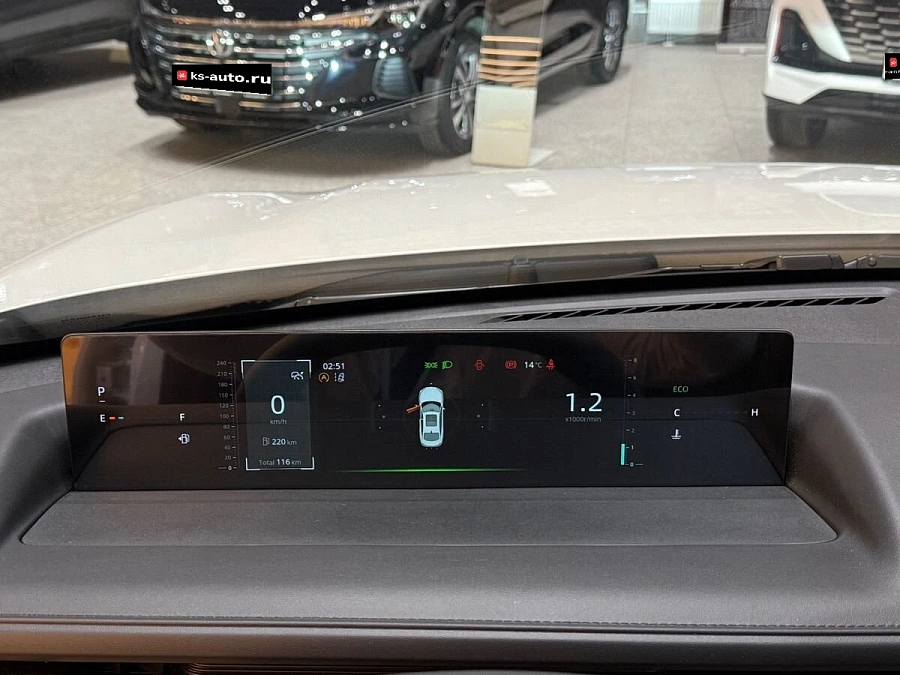 Changan Lamore, 2024г., передний привод, робот