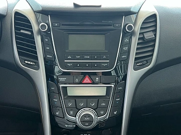 Hyundai i30, 2013г, передний привод, автомат