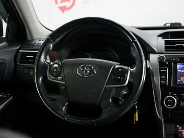 Toyota Camry, 2013г, передний привод, автомат