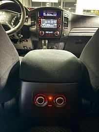 Mitsubishi Pajero, 2008г, полный привод, автомат