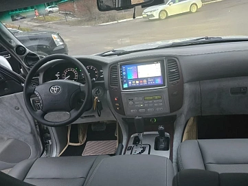 Toyota Land Cruiser, 2006г, полный привод, автомат