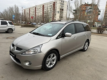 Mitsubishi Grandis, 2008г, передний привод, автомат