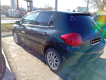 Toyota Auris, 2009г, передний привод, механика