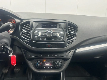 Lada (ВАЗ) Vesta, 2019г, передний привод, механика