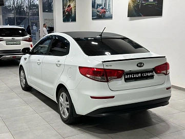 Kia Rio, 2015г, передний привод, механика