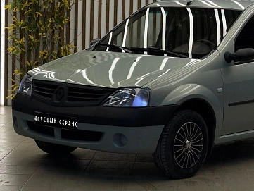 Renault Logan, 2006г, передний привод, механика