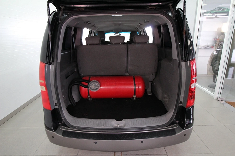 Hyundai , 2014г., задний привод, автомат