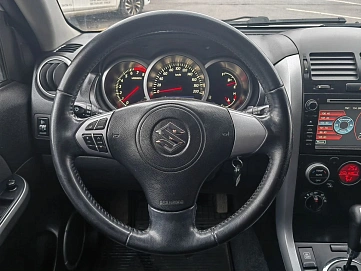 Suzuki Grand Vitara, 2011г, полный привод, автомат