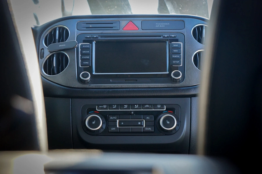 Volkswagen Tiguan, 2007г., полный привод, автомат