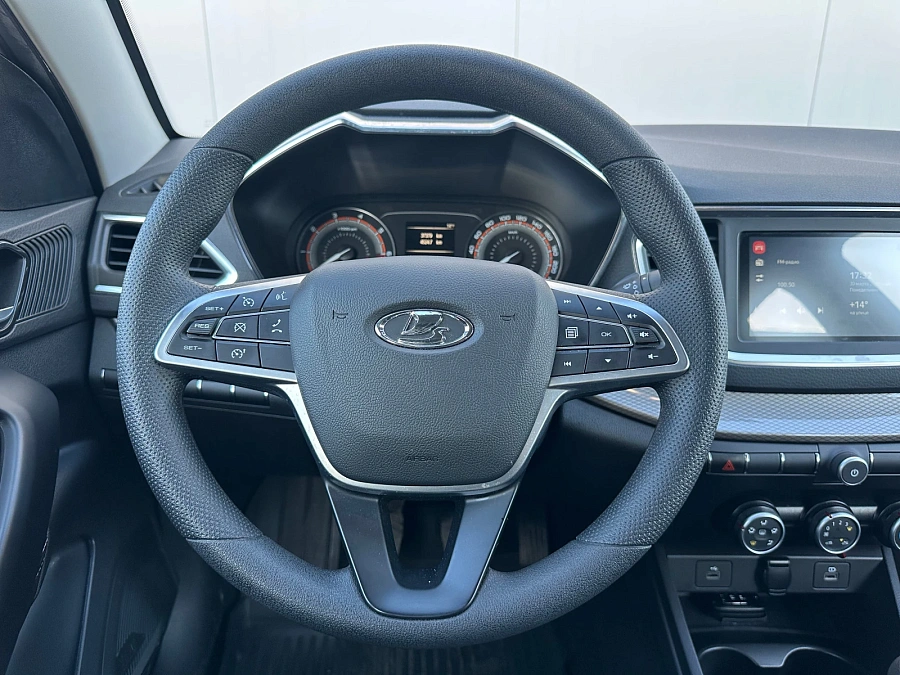 Lada (ВАЗ) Vesta, 2023г., передний привод, механика