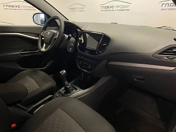 Lada (ВАЗ) Vesta, 2018г, передний привод, механика