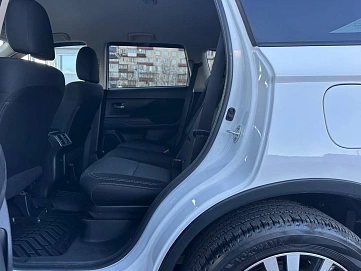 Mitsubishi Outlander, 2019г, полный привод, вариатор