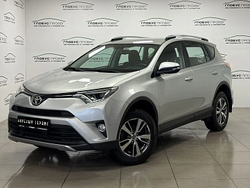 Toyota RAV4, 2019г, передний привод, автомат