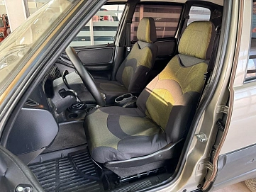 Chevrolet Niva, 2011г, полный привод, механика