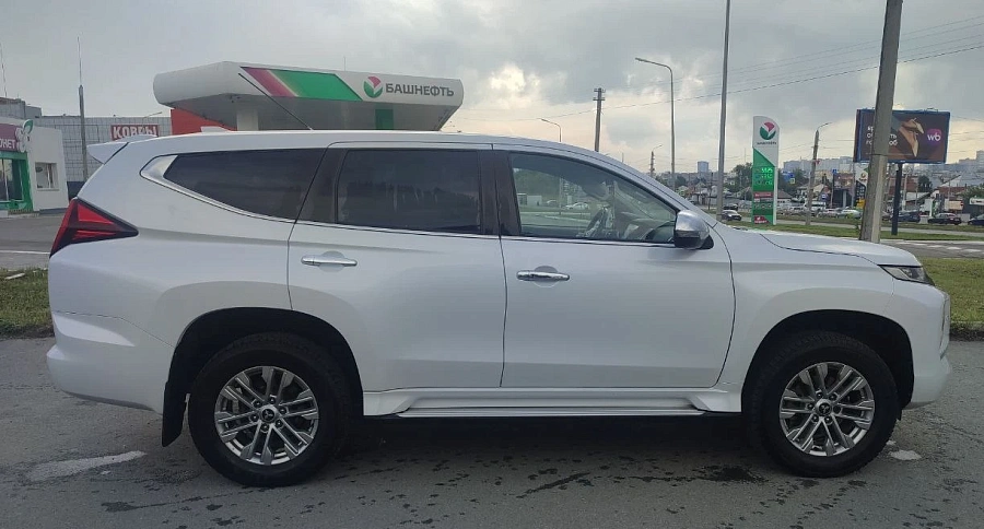 Mitsubishi Pajero Sport, 2020г., полный привод, автомат