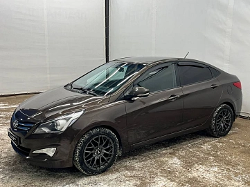 Hyundai Solaris, 2015г, передний привод, автомат