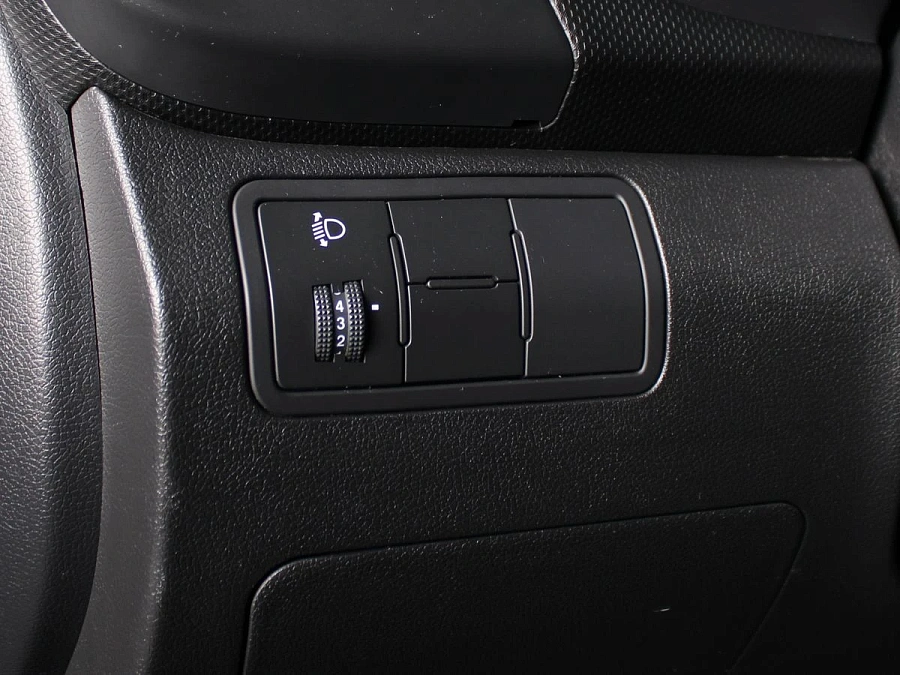 Hyundai Solaris, 2013г., передний привод, автомат
