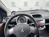 Peugeot 107, 2013г., передний привод, автомат