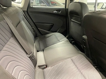 Opel Astra, 2013г, передний привод, автомат