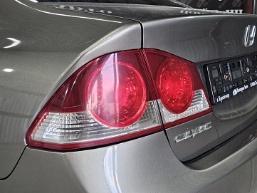 Honda Civic, 2008г, передний привод, механика