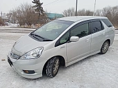 Honda Fit Shuttle, 2012г., передний привод, вариатор
