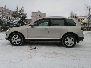 Volkswagen Touareg, 2008г, полный привод, автомат